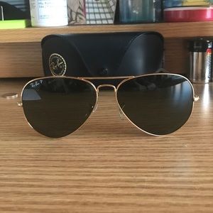 Men's polarized Ray Bans
